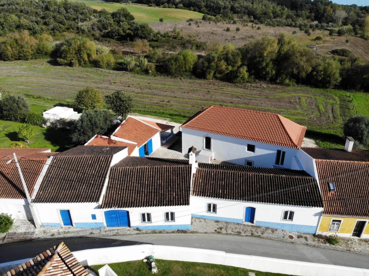 Azoia 10 - Hostel & Casas De Campo Azoia de Baixo Eksteriør billede